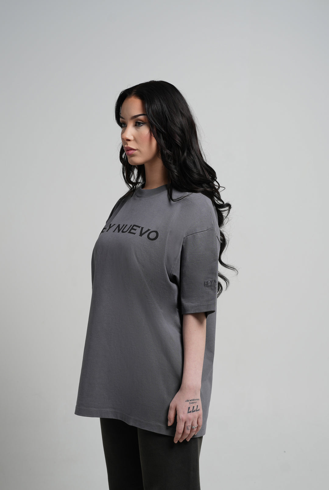 Classic Rey Nuevo T-Shirt Grey